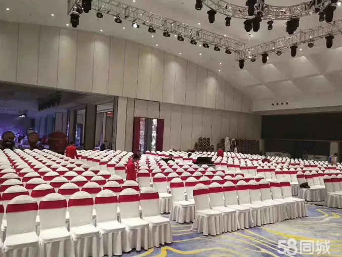 章贡区乾梦会展服务中心·舞台搭建、灯光音响LED大屏租赁、活动舞台、桁架出租、背景板